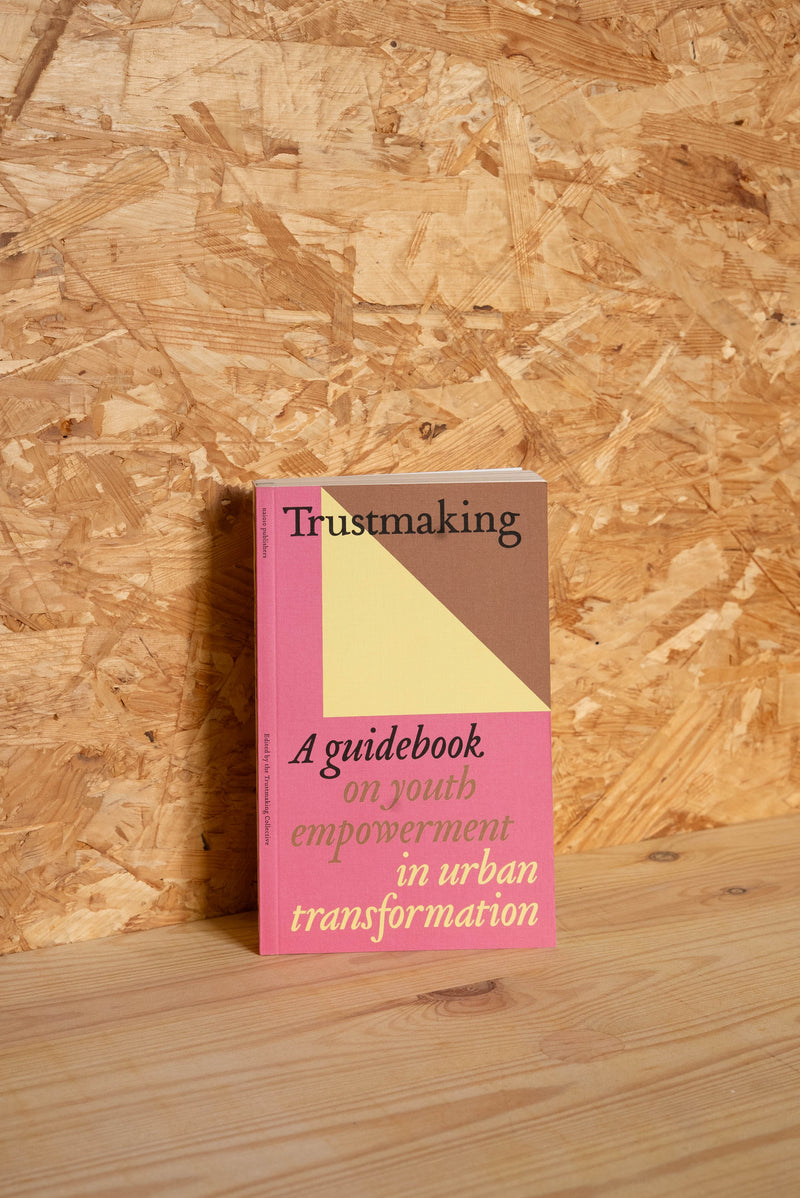 Trustmaking - A Guidebook on youth Empowerment in urban Transformation - Circus Network Street Art and Illustration in Porto Portugal